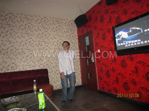 2011年10月，鄭州企鵝糧油機(jī)械有限公司--外貿(mào)部，十一國慶節(jié)團(tuán)體活動！(圖13)