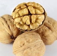 核桃深加工——核桃油，核桃粉，核桃工藝品，活性炭制品(圖1)