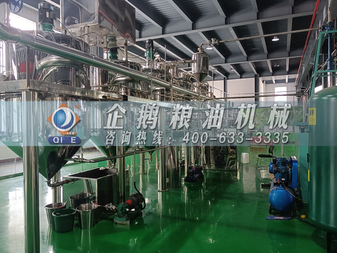 企鵝牌茶籽油雙螺桿榨油機(jī)，用心制造獲得客戶認(rèn)可(圖5)