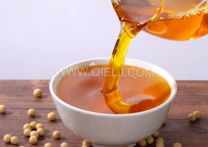 大豆油精煉加工設(shè)備，企鵝優(yōu)化工藝降低生產(chǎn)成本(圖1)